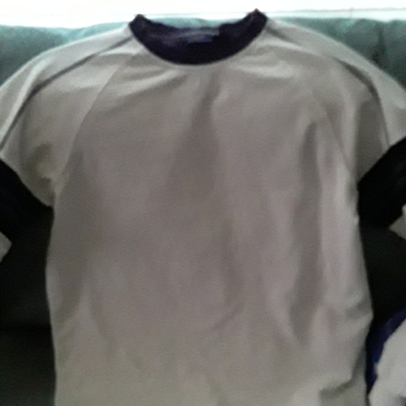 Shirt - Picture 8 of 8